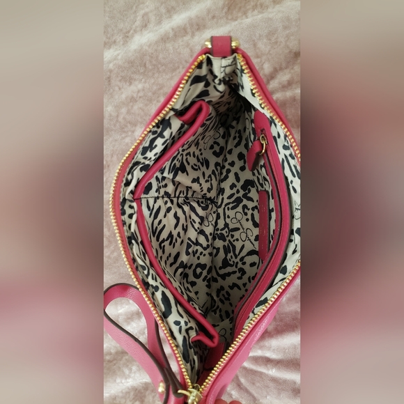 Jessica Simpson clutch - Picture 4 of 4